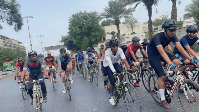Cyclists Participate in Awareness Rally Across Nandurbar untitled design (18)